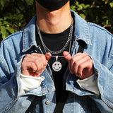 JewelrySmile Expression Round Zircon Pendant