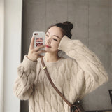 Women Pullover Sweater Loose and Lazy Style Knitwear