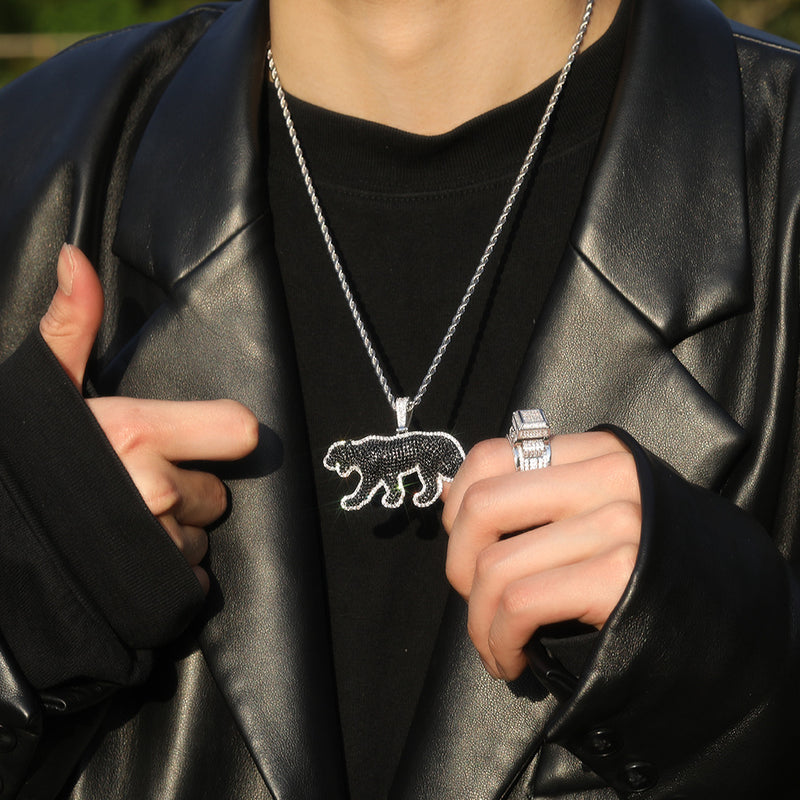 Jewelry Diamonds Leopard Pendant Necklace Ornament Hip Hop Animals Far East