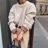 Women Pullover Sweater Loose and Warm Knitwear Sweater