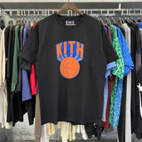 Kith T-Shirt KITH New York Knicks Joint Basketball Print